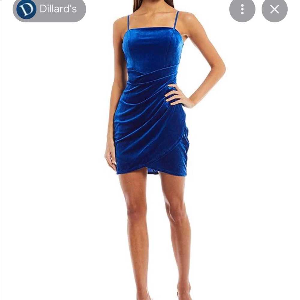 Cocktail/ party dress. Juniors Sz small.